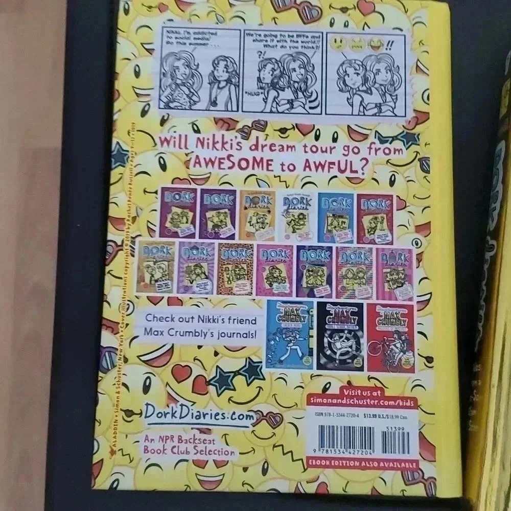 ☆☆☆Dork diary book set - Picture 4 of 9